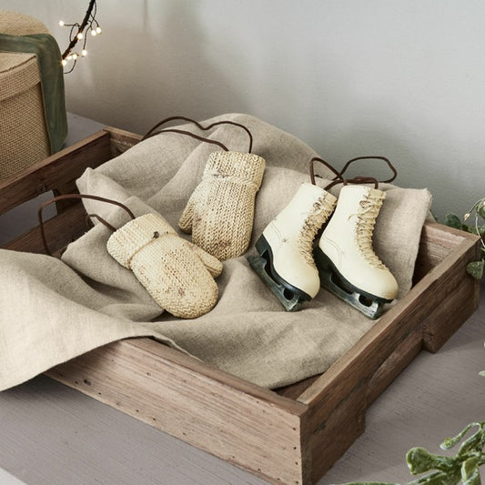 Anhänger 4er Set Collines antikweiss Schlichtschuhe Handschuhe