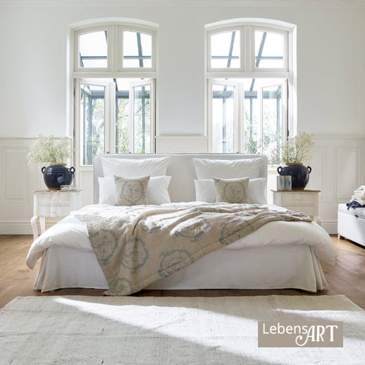 Bett AUBRIANNE HamptonStyle weiss