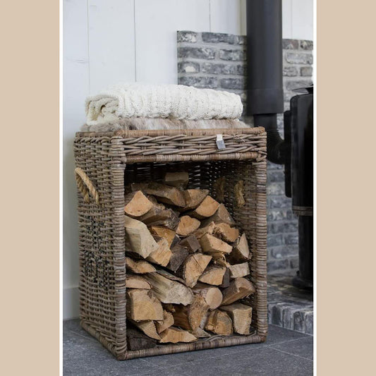 Rustikaler Rattan Kaminholz-Korb