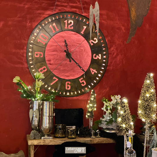 Wanduhr Metall braun LED